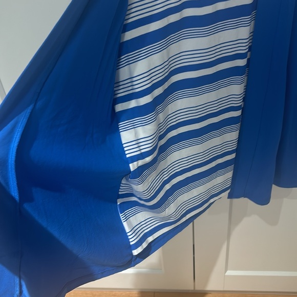 Laura brand new top - size XL - Picture 4 of 6